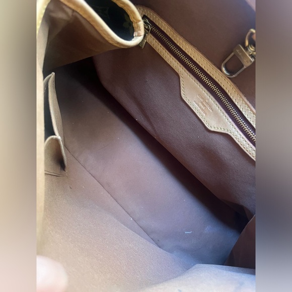 LOUIS VUITTON Batignolles horizontal handbag - Picture 11 of 15